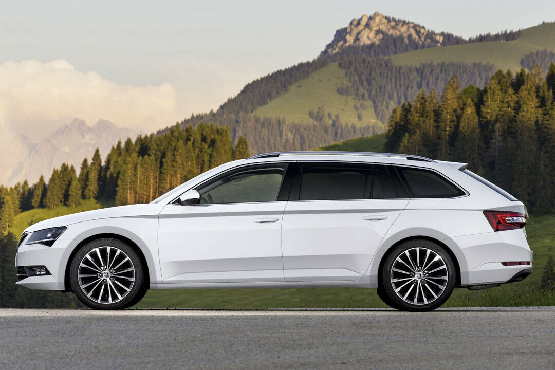 Im Skoda Combi Superb gibt es doppelt so viel Platz wie sonst in der Mittelklasse üblich