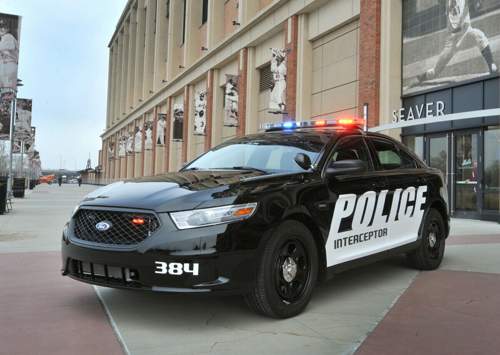 Ford Police Sedan mit 3,7 Liter V6