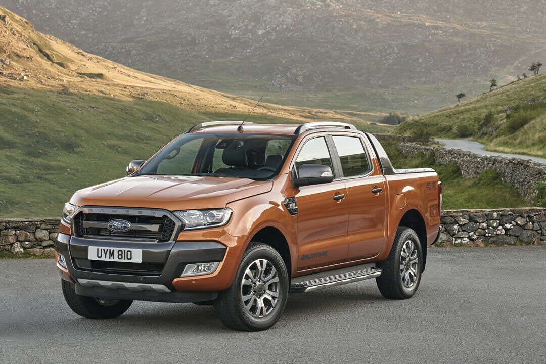 Der aufgefrischte Ford Ranger kann Lasten bis zu einem Gewicht von maximal 3.500 Kilogramm hinter sich her ziehen