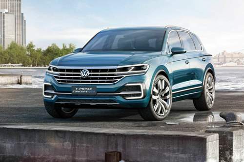 Unter der Haube arbeitet ein Plug-in-Hybrid mit einem 2,0-Liter-Verbrenner und einem 100-kW-Elektromotor