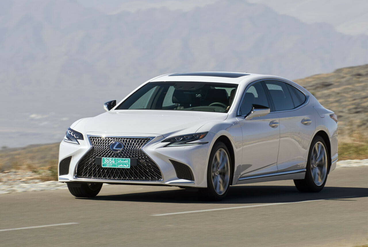 Lexus LS 500h (2018) im Test: Hierzulande selten, im Oman gibt es Lexus fast wie Sand in der Wüste