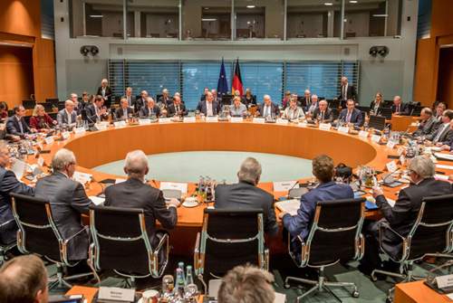 Auf dem Dieselgipfel wurde die Einrichtung eines Beirats für den KBA beschlossen