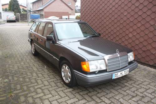 W124