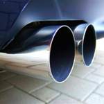 Der Abschluss macht ein Eisenmann mit Soundrohr