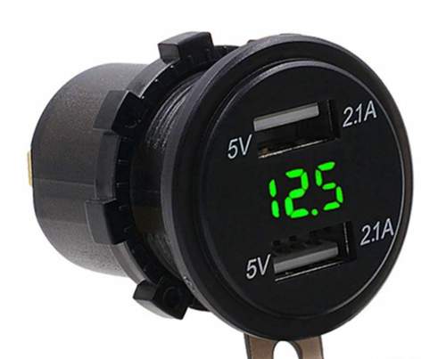 USB-Ladebuchsen mit Voltmeter
