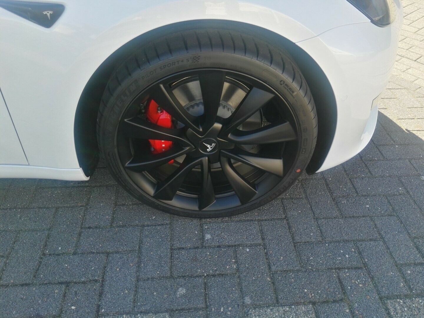 Mein Tesla Model 3 Performance
