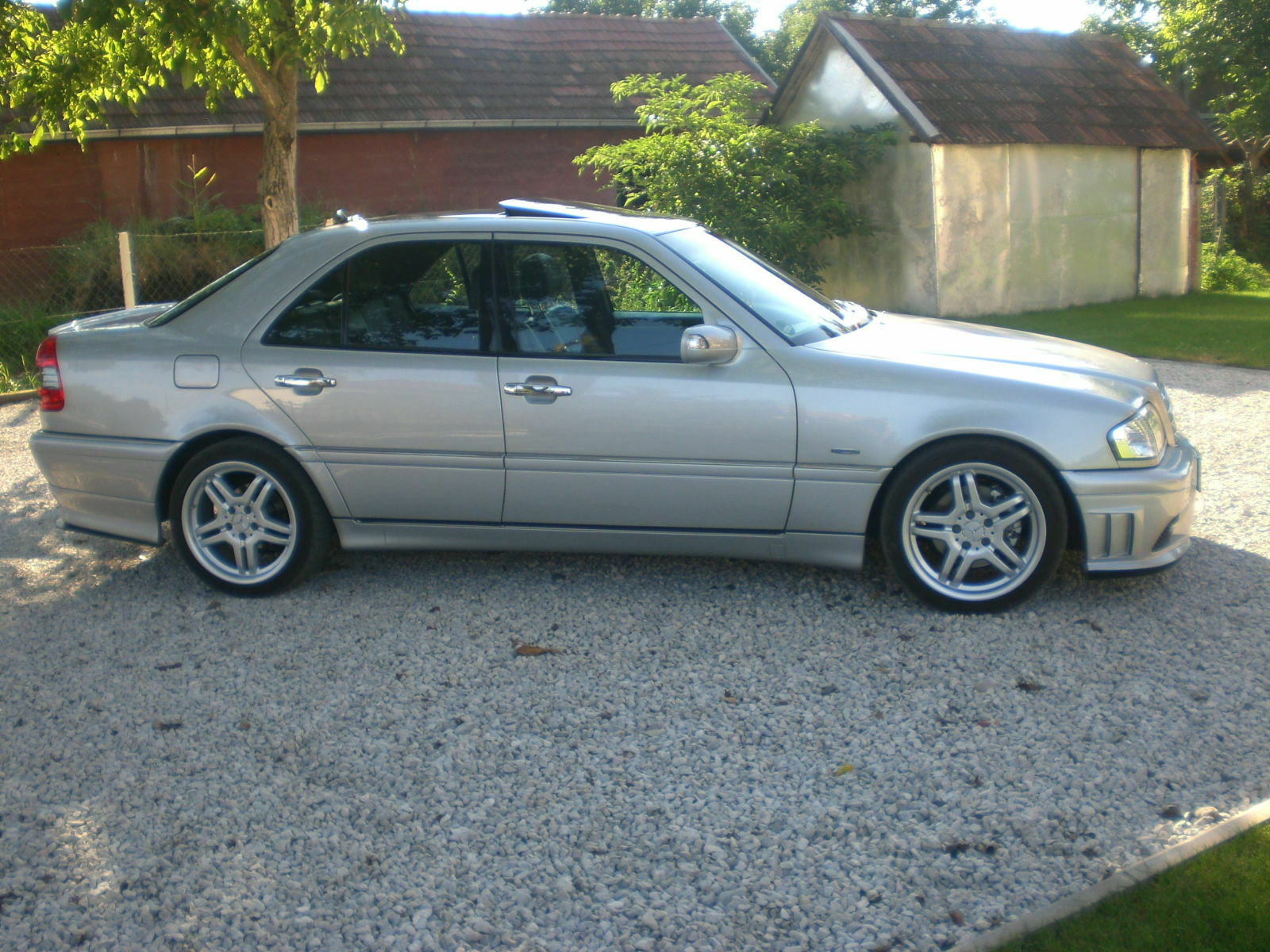 Mein W202 wird Neu geboren... Muratt99