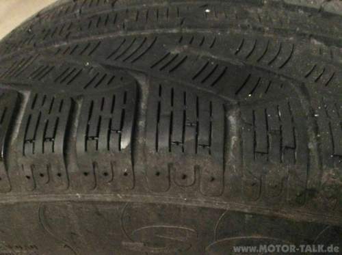 Pirelli Sottozero DOT 4212