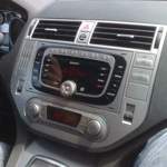 Cockpit des Kuga