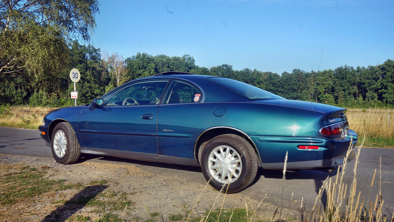Memory Lane: Buick Riviera