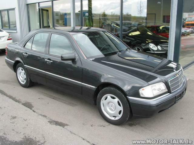 Mercedes C-Klasse W202 180 Test