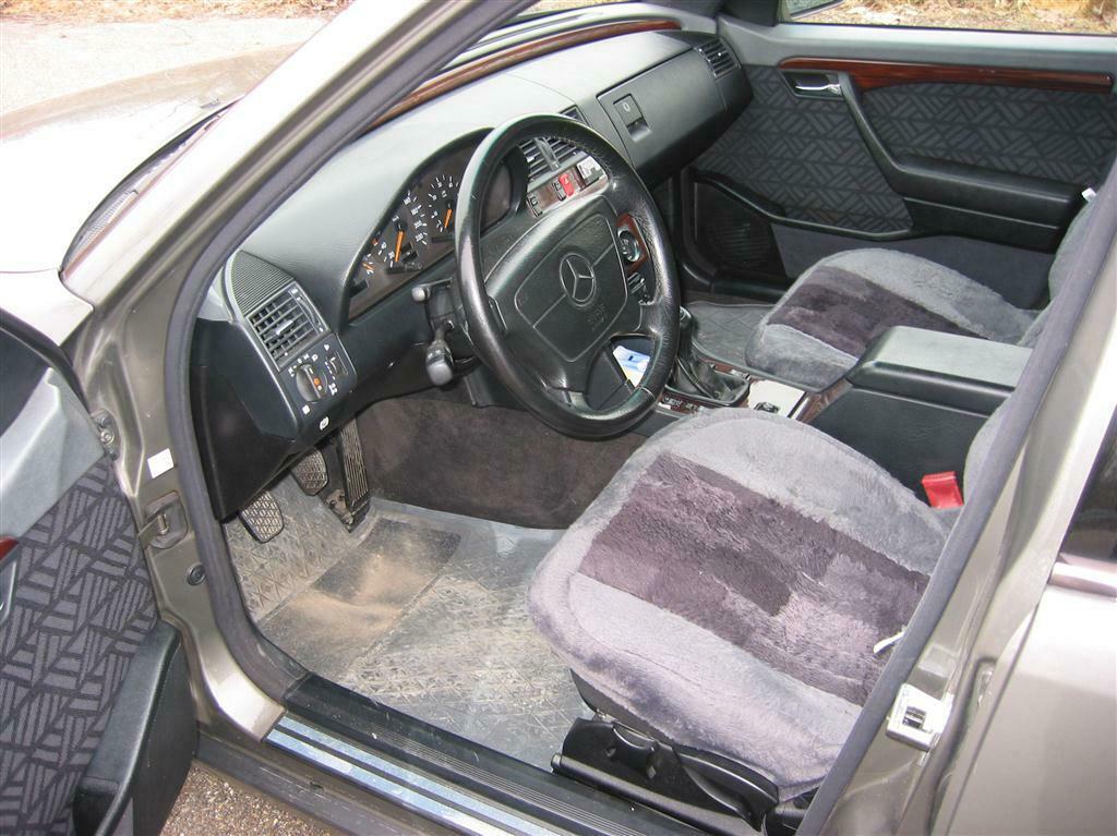 Mercedes C-Klasse W202 C 250 Diesel von thensch