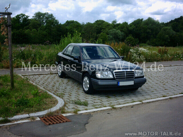 Mercedes E-Klasse W124 220 Test