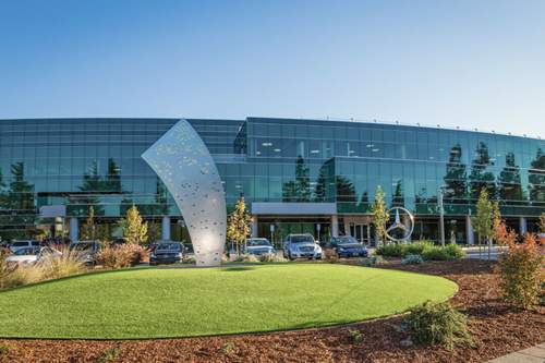Nach 20 Jahren im Silicon Valley hofft Daimler darauf, den benachbarten IT-Riesen bei der Entwicklung ihrer Autos helfen zu können