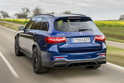 Das S-Modell leistet mit 510 PS 34 PS mehr als der GLC 63 ohne das S