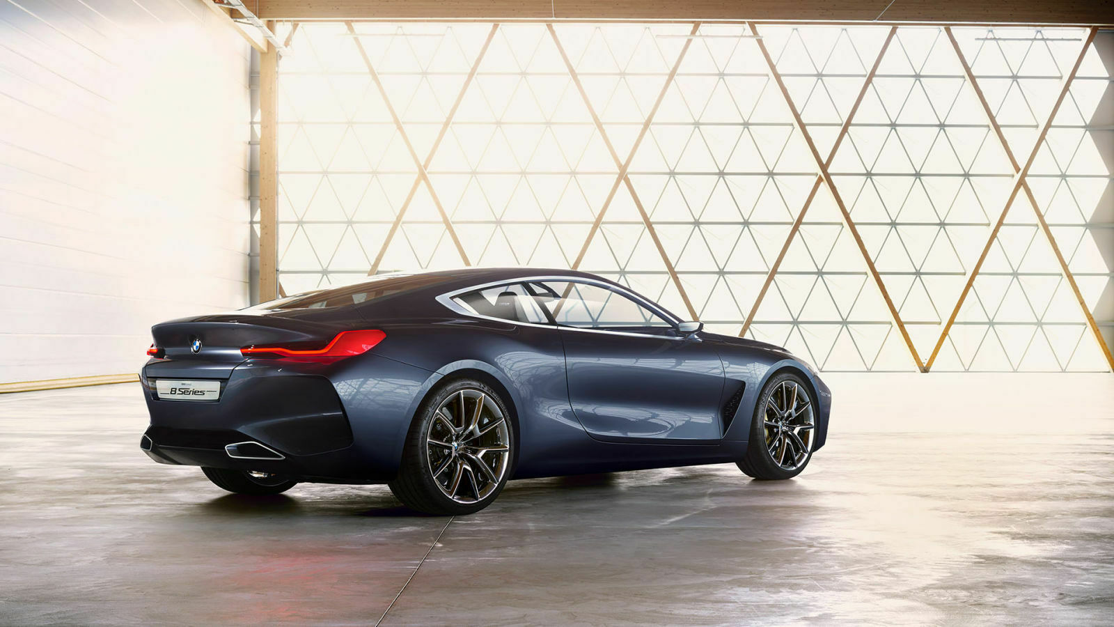 BMW legt das Concept 8 Series dynamisch an, luxuriös soll der neue Top-BMW trotzdem werden