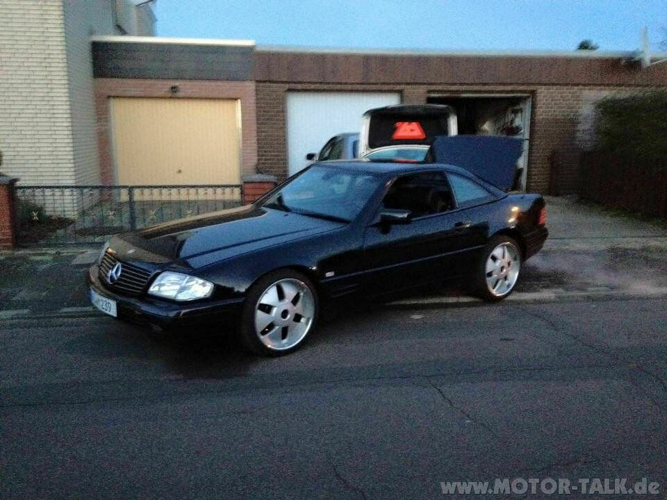 Mercedes SL R129 320 Test