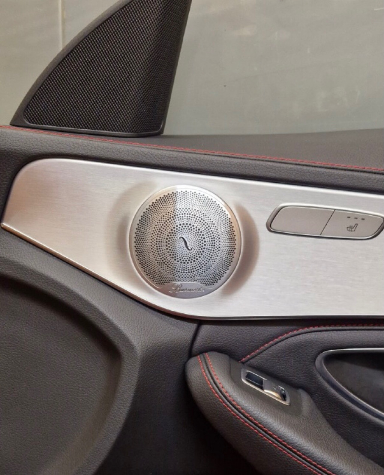 Mercedes W205 W213 X253 Car-HiFi Soundsystem mit DSP Vertärker