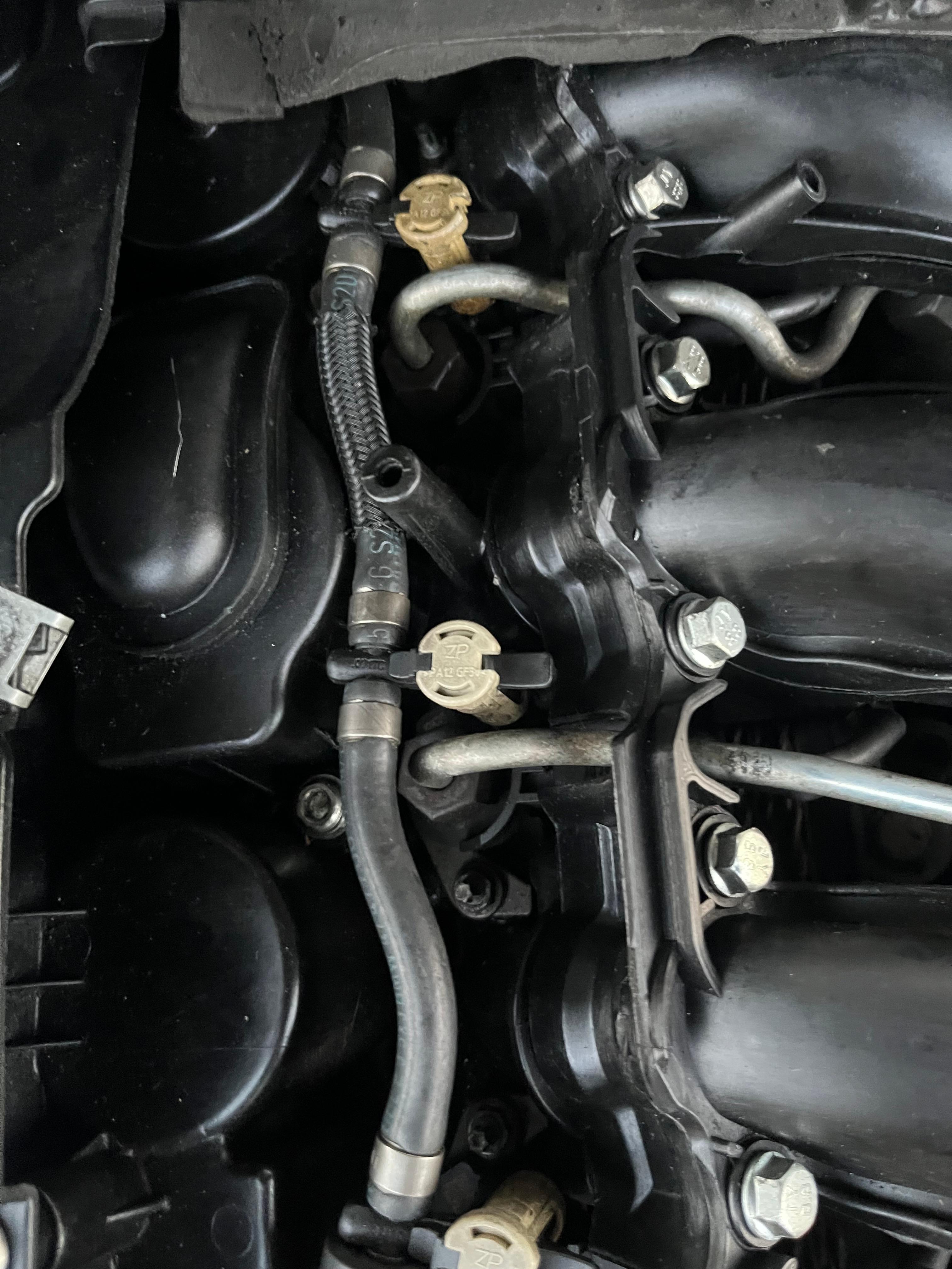 Metallisches Rasseln + Rauchbildung im Bereich Injektor - Steuerkette? (E61 530d, M57N2)