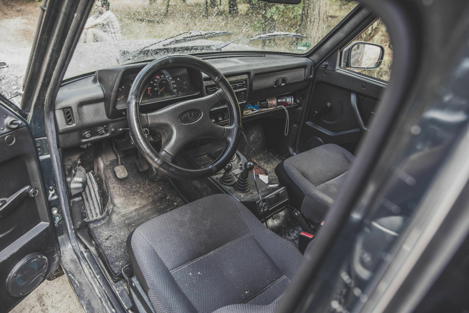 Lada Niva: Cockpit