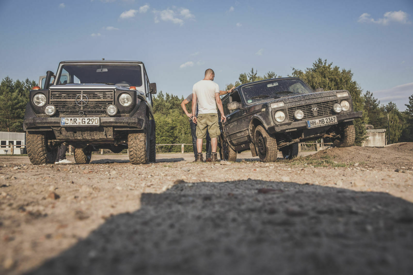 Mercedes G-Klasse gegen Lada Niva