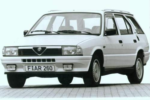 Der Kombi: Ein Alfa Romeo 33 1.7 IE Sport Wagon von 1986