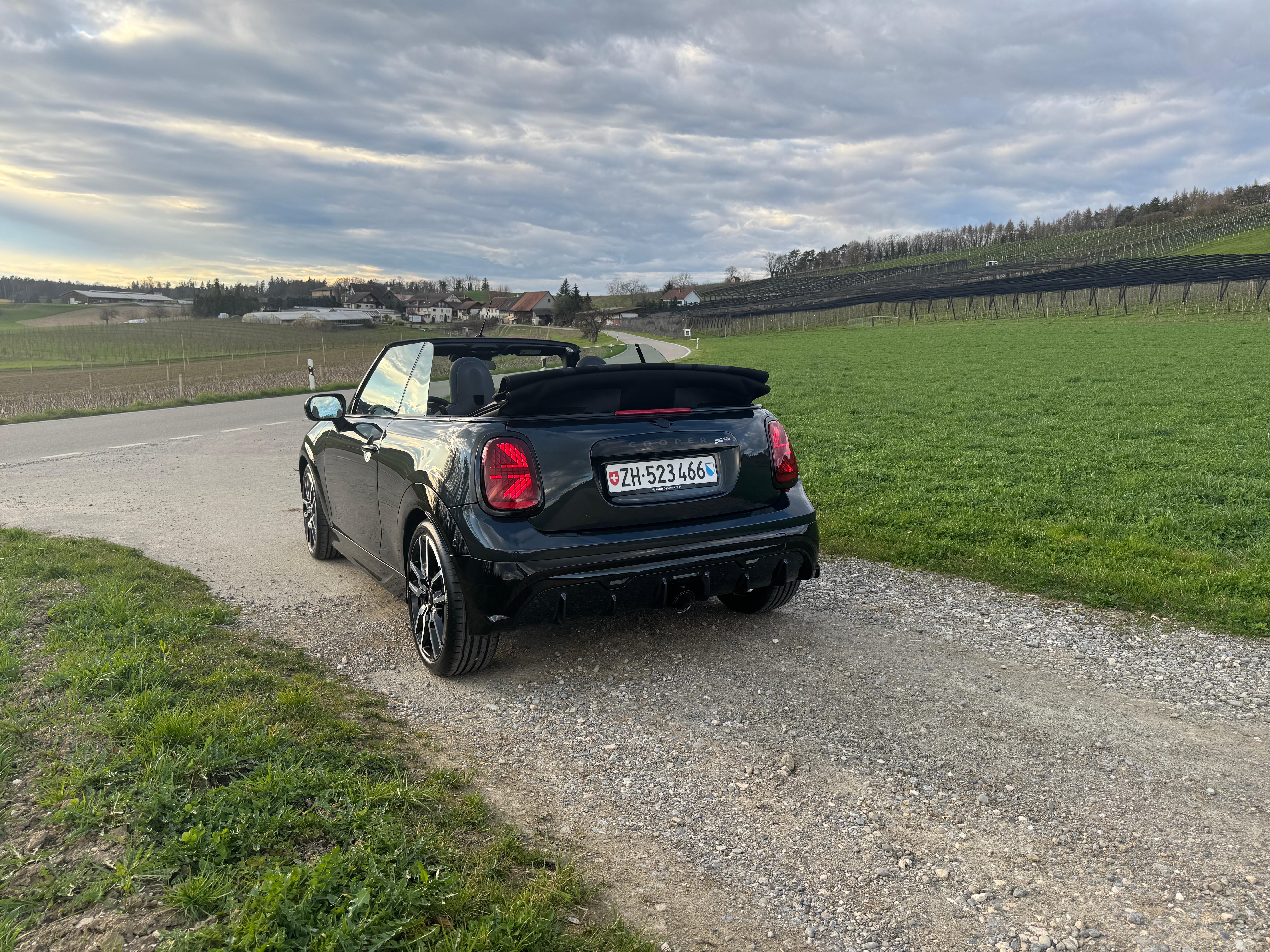 MINI Cabrio F67