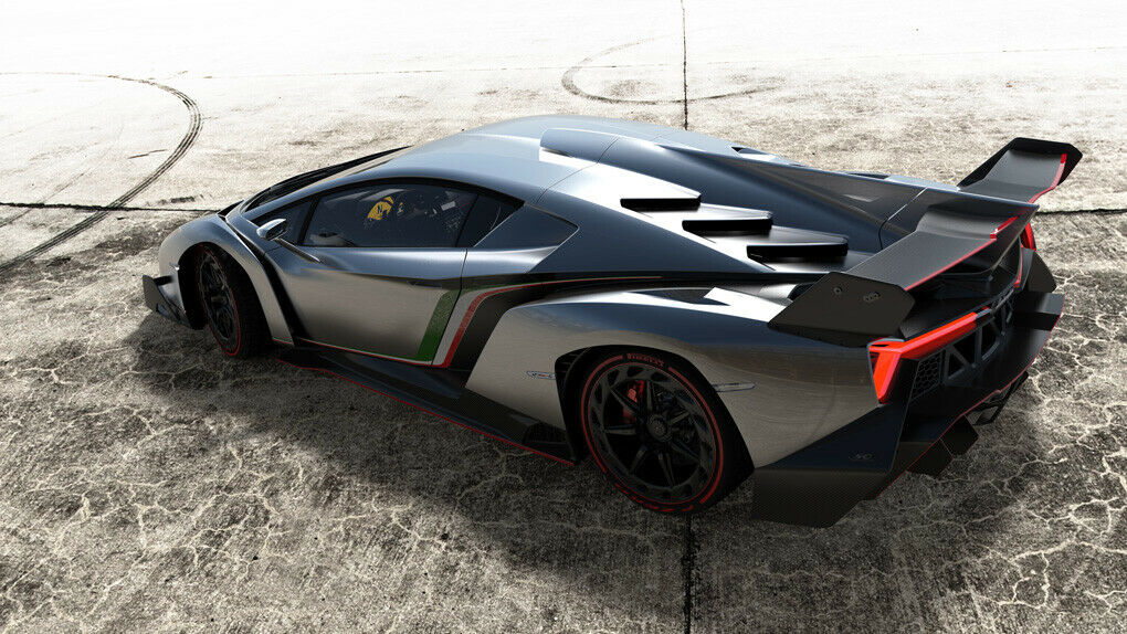 Eines Morgens wachte Batman auf und dachte sich: Da muss doch noch mehr gehen. Leider war der Lamborghini Veneno schon ausverkauft.
