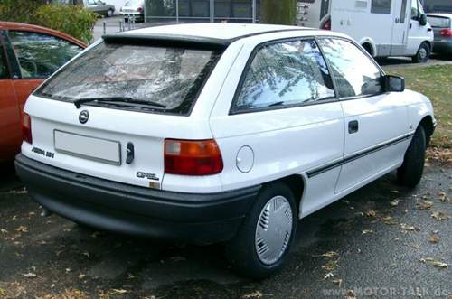 Opel-astra-f-rear-20071019