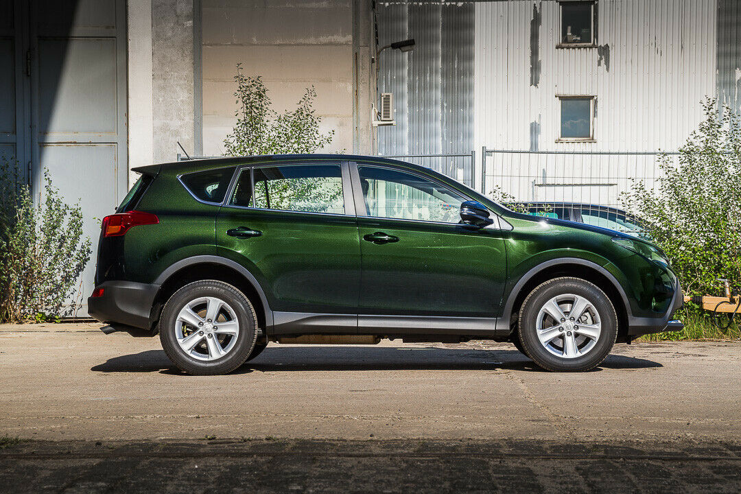 Die vierte Generation des Toyota RAV4 ist 20 Zentimeter länger als die dritte