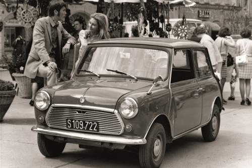 Ein Mini und seine Qualitäten: Der Engländer besticht damals wie heute mit toller Straßenlage