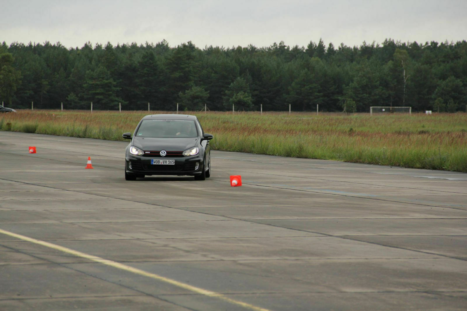 Der GTI beim Slalom