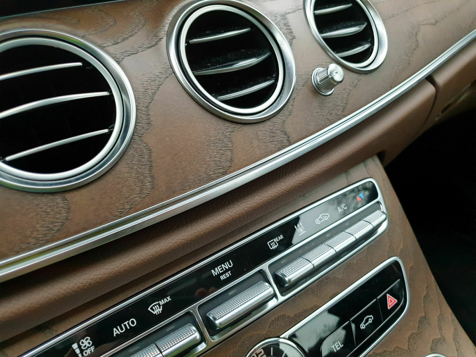 Möchte mich mal vorstellen... mit meinem E 220 d AT