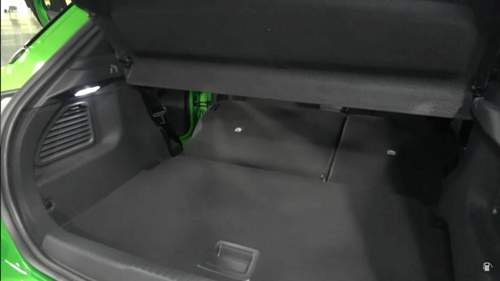 Mokka-b-kofferraum-licht