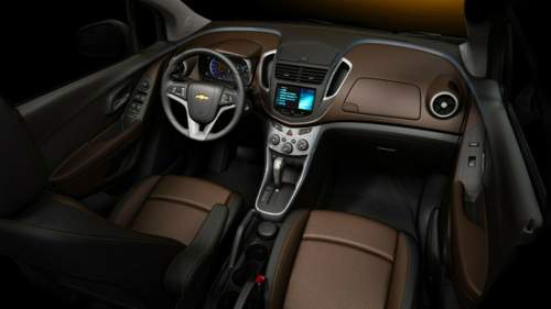 Innenraum des Trax mit bekannten Chevrolet-Elementen.