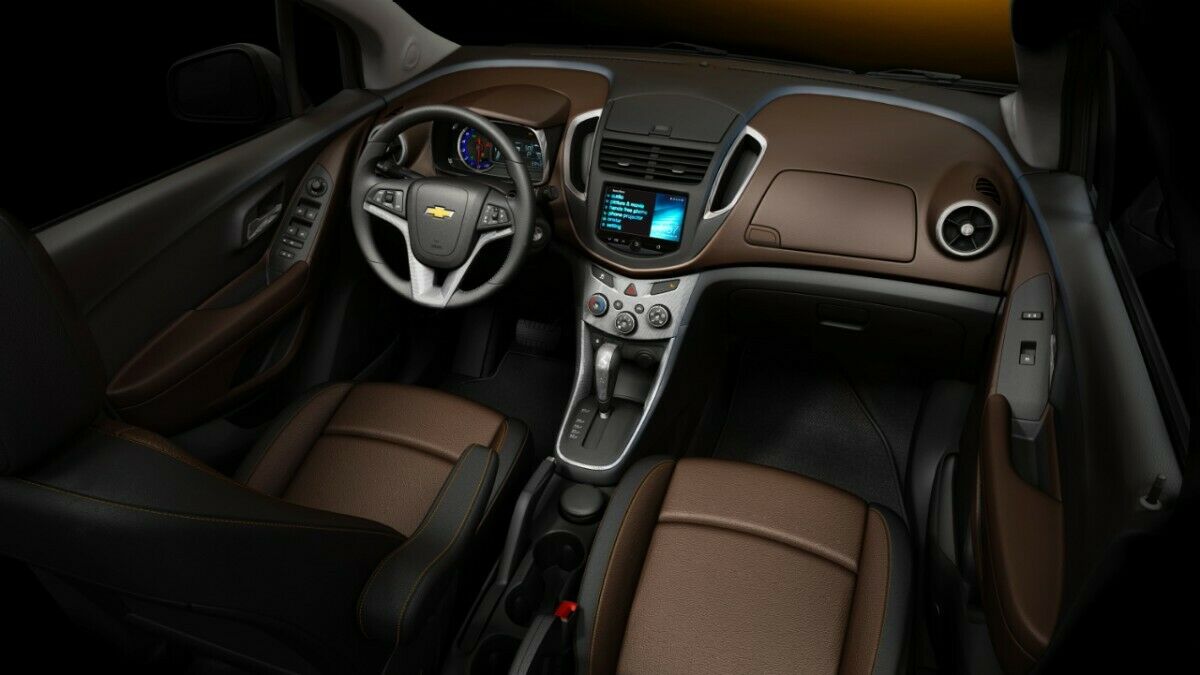 Innenraum des Trax mit bekannten Chevrolet-Elementen.