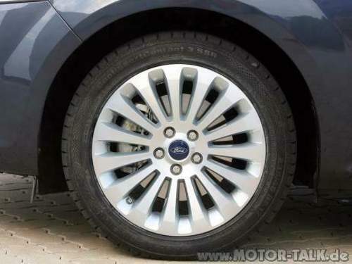 Mondeo-017