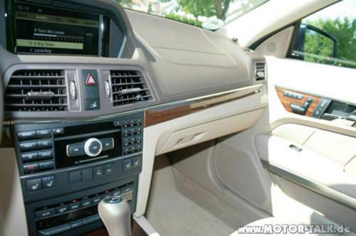 E250cdi-bild-konsole-rechts