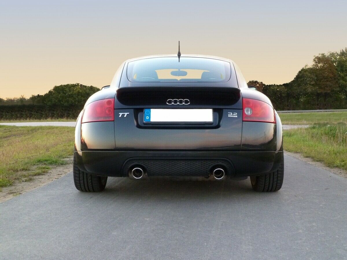 Motor: 3,2er Sound mit Serienabgasanlage