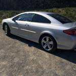 Im schweren Peugeot 407 Coupé gut aufgehoben