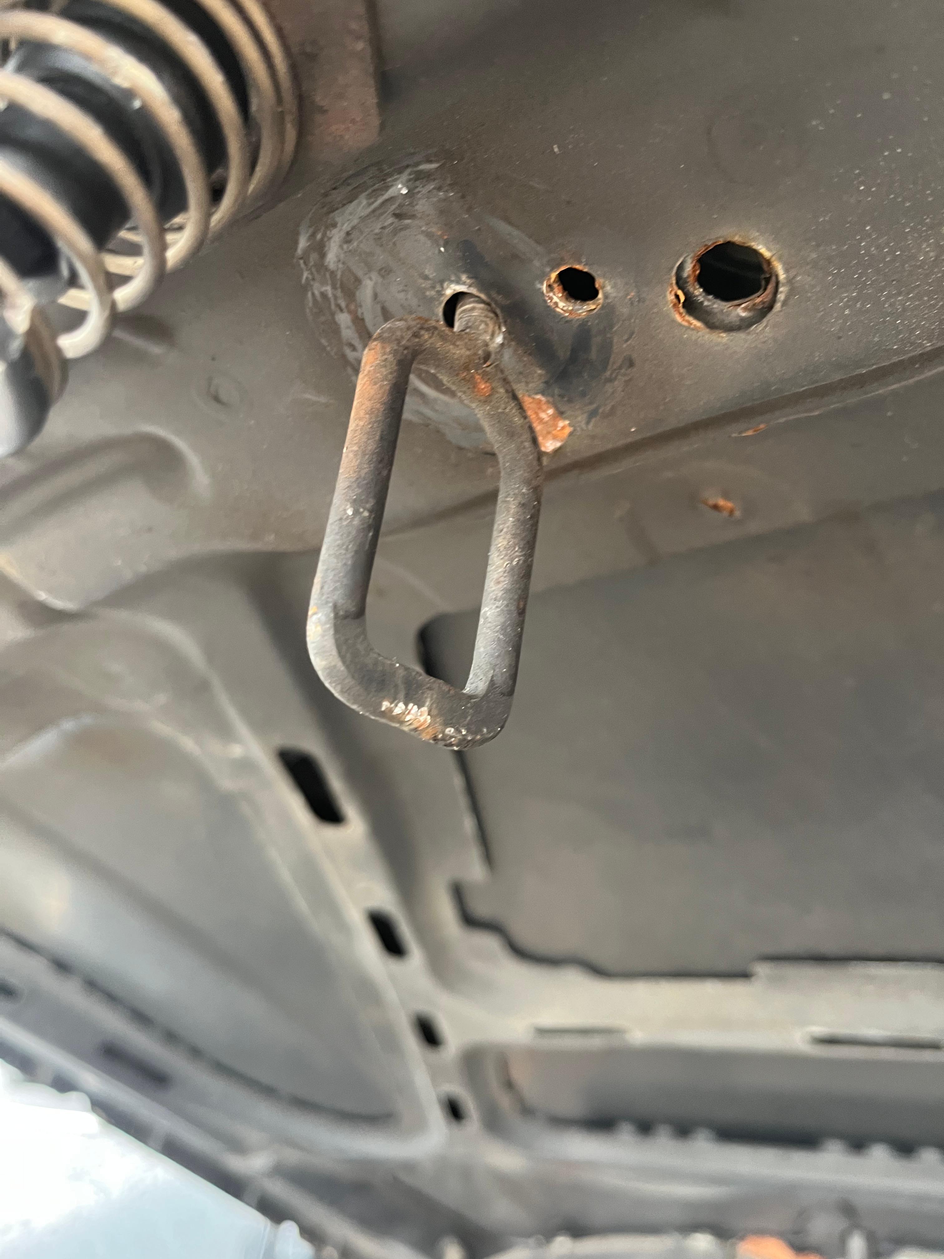 Motorhaube Haken locker schließt nicht mehr e87