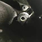 Fehlende Schraube links unten am Turbo