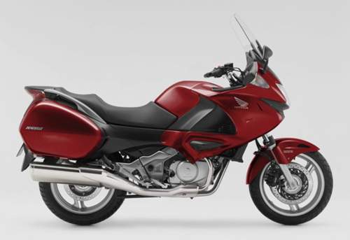 Deauville 700