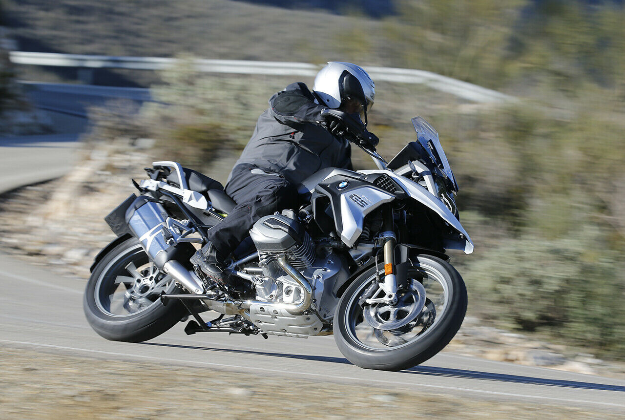 Die Zulassungszahlen haben fast wieder das Niveau aus 2016 erreicht. Das gefragteste Modell in den vergangenen sechs Monaten war die BMW R 1200 GS