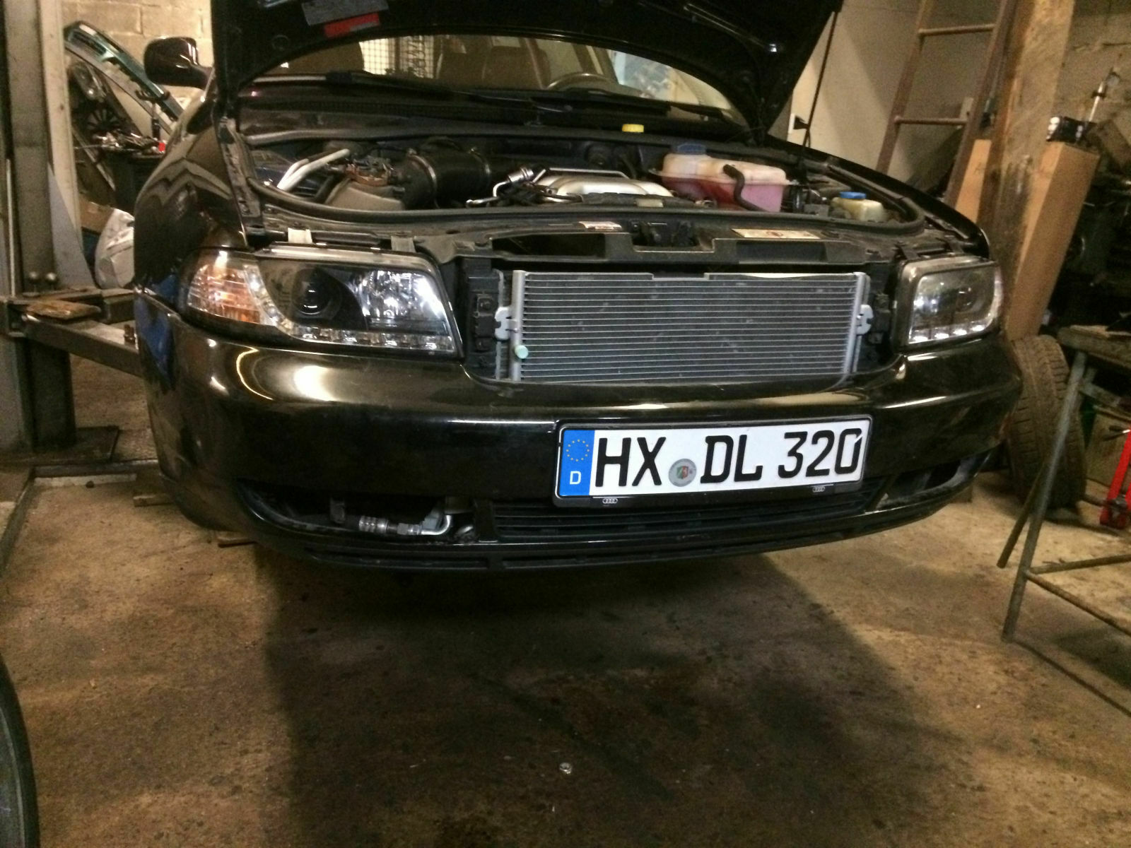 Mototaustausch Audi A4 B5 Avant 2.6 V6