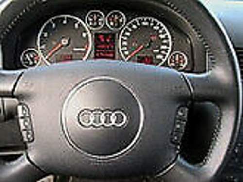 Audi-lenkrad-alt