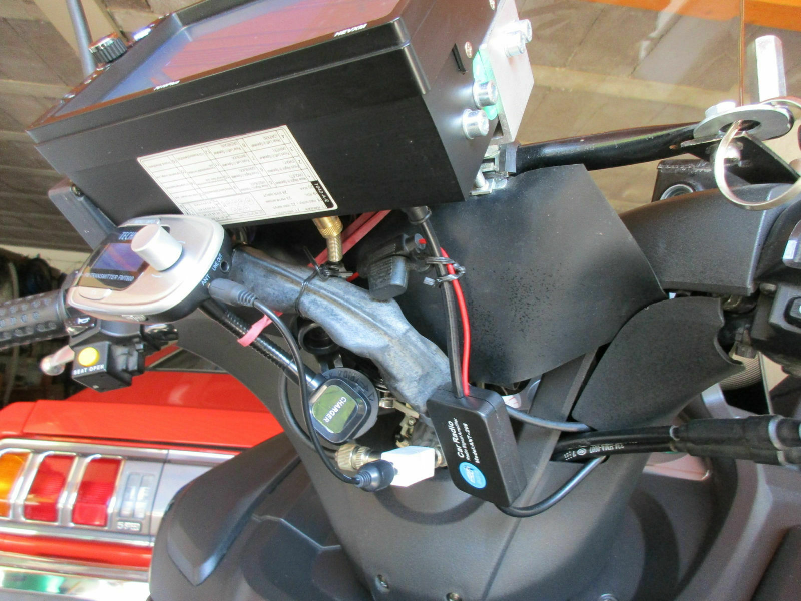 Multimedia am Motorroller