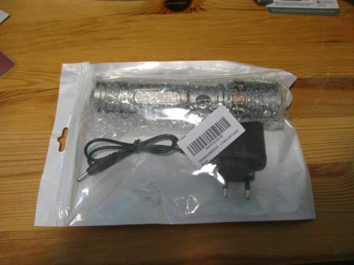 China-Taschenlampe im ZIP-Beutel