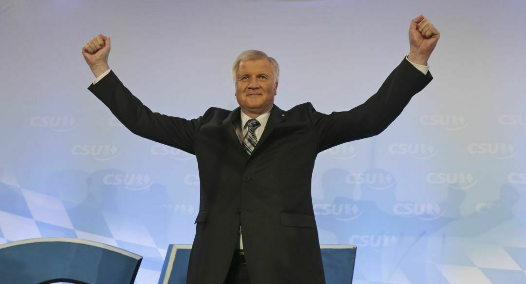 Horst Seehofer will beim Thema Maut dran bleiben
