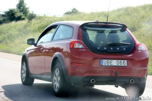 Volvo-xc30-4